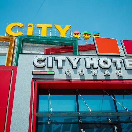 City Hotel 쉼켄트 외부 사진