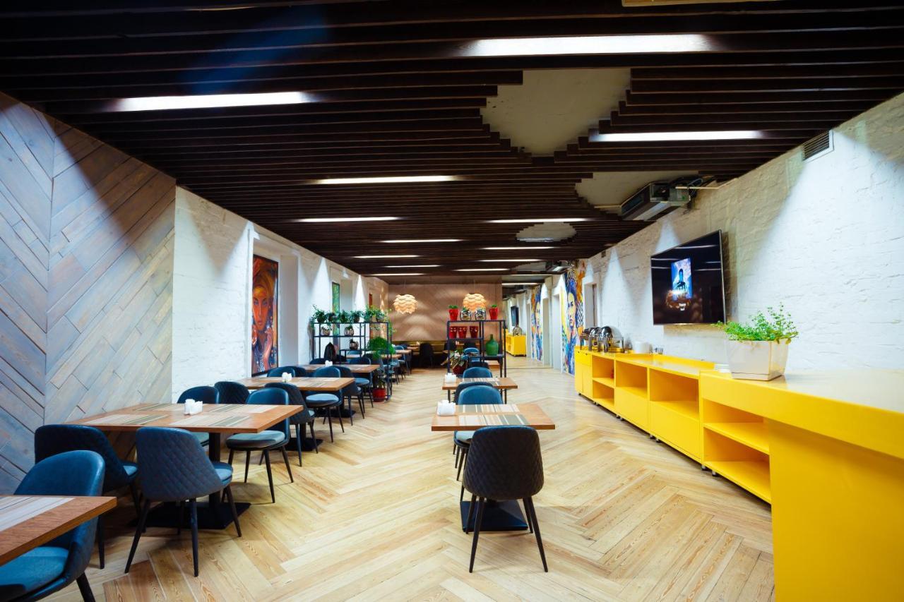 City Hotel 쉼켄트 외부 사진