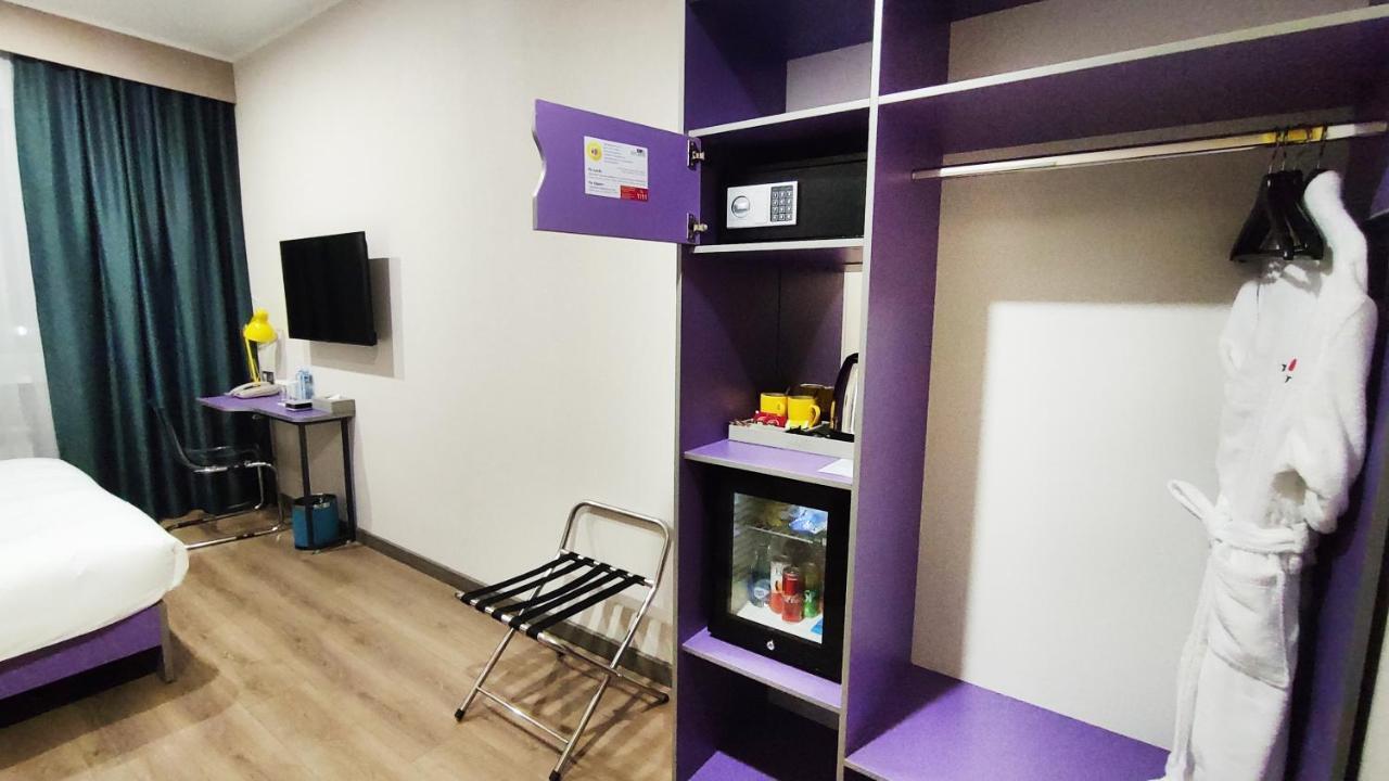 City Hotel 쉼켄트 외부 사진