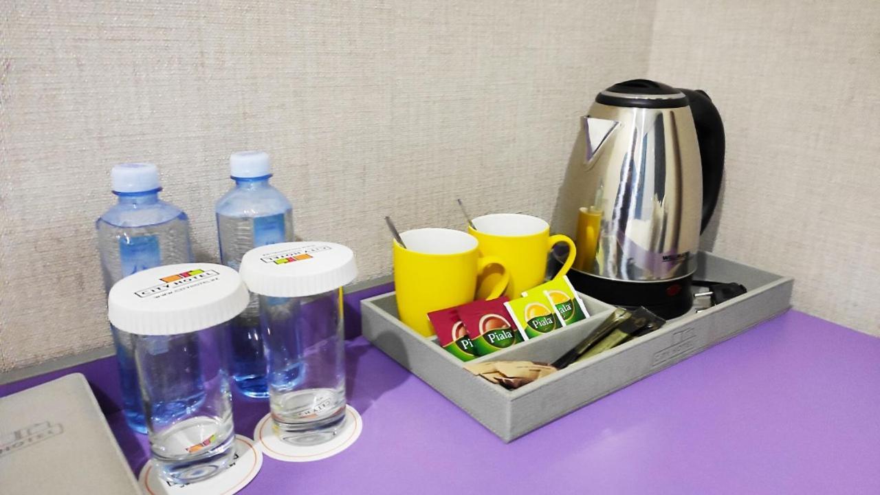 City Hotel 쉼켄트 외부 사진
