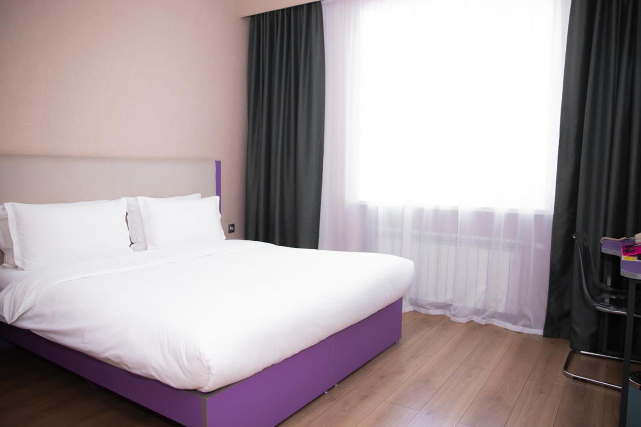 City Hotel 쉼켄트 외부 사진